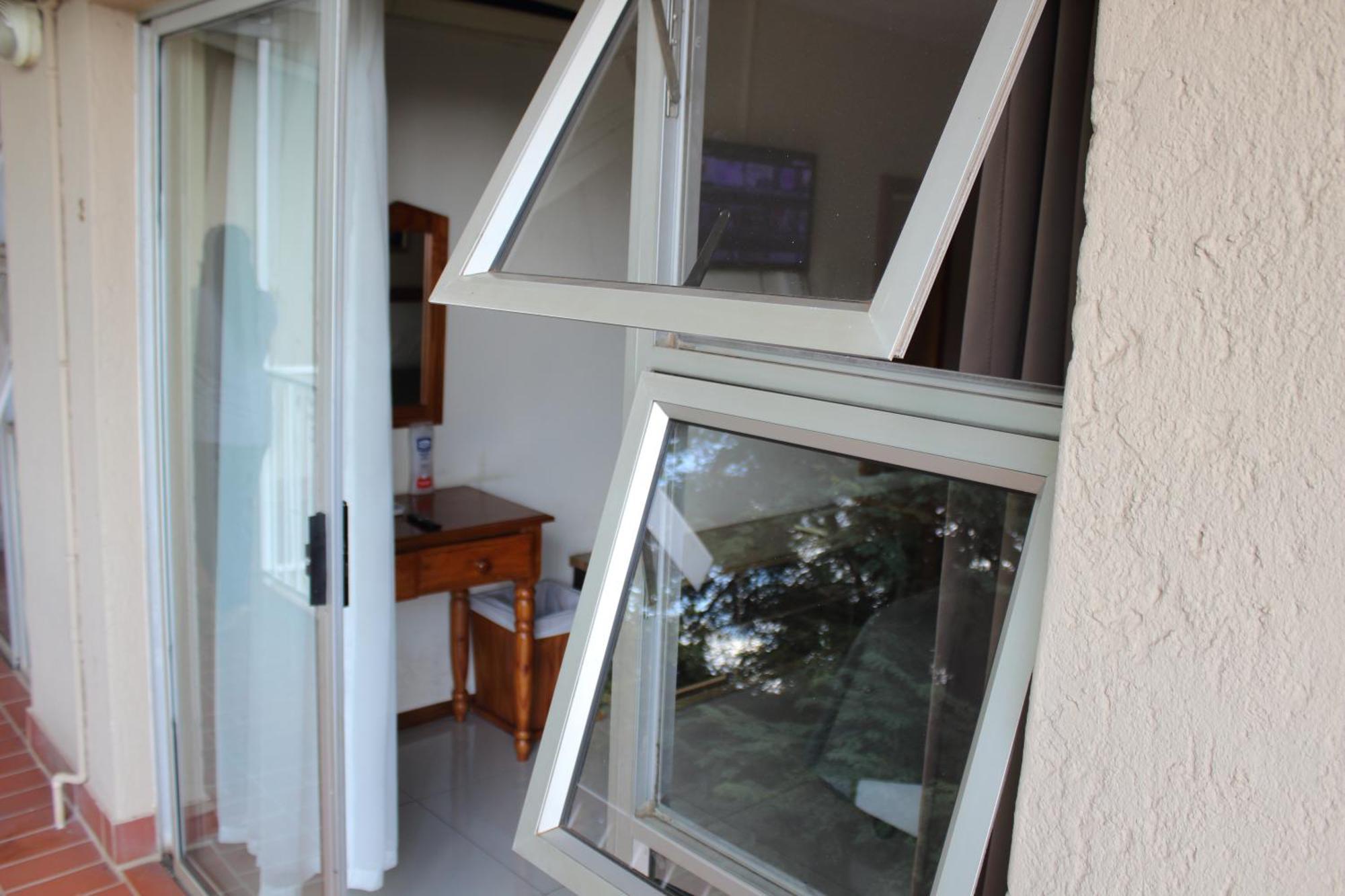 Purple Olive Guest House Pretoria-Noord Exterior foto